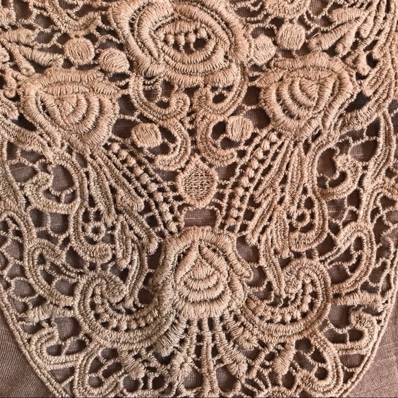 ⭐️ 2/$20 Cute Brown Tank Top Small - Picture 2 of 4